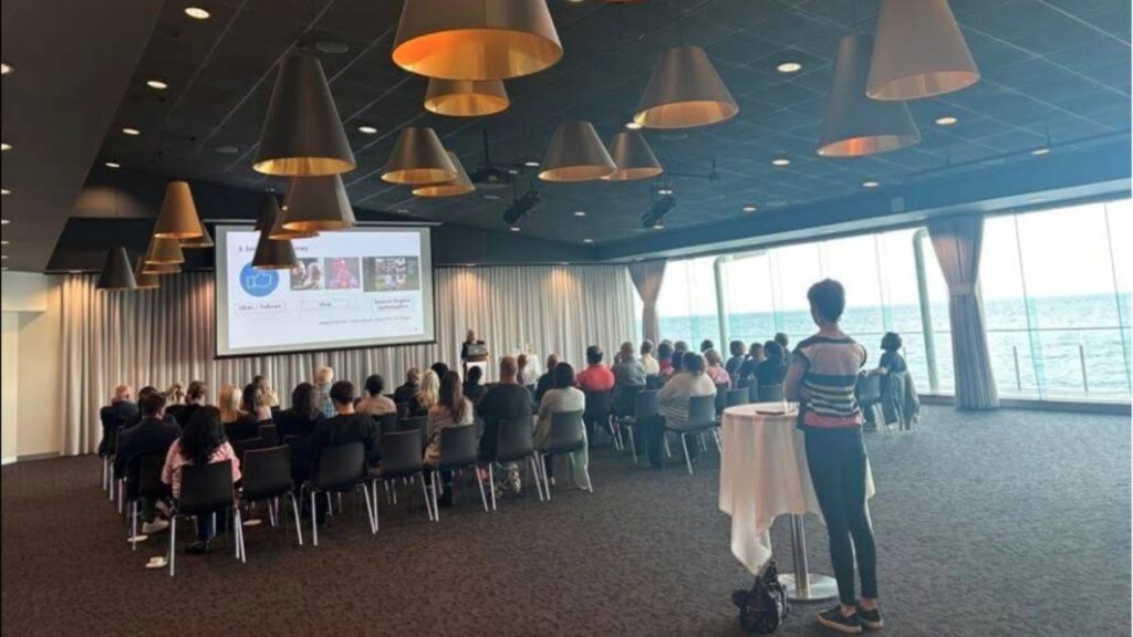 Bayside Business Network Social Media Masterclass with Sue Ellson at Sandringham Yacht Club