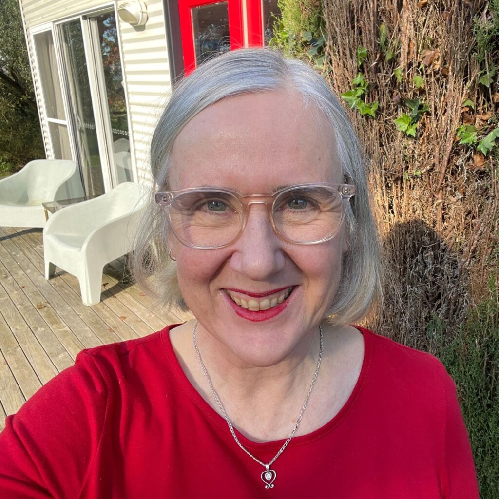 Sue Ellson Poetry Writing Getaway in Warragul Victoria